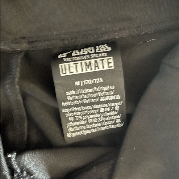 Pink Ultimate Black Leggings Sz M - Picture 2 of 2